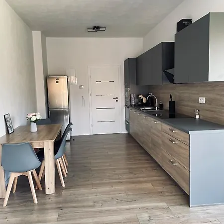 400 Lägenhet Vel'ka Lomnica